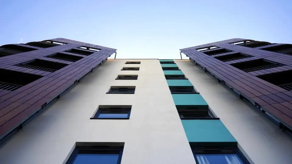 Three-bedroom condo, Lumphini
